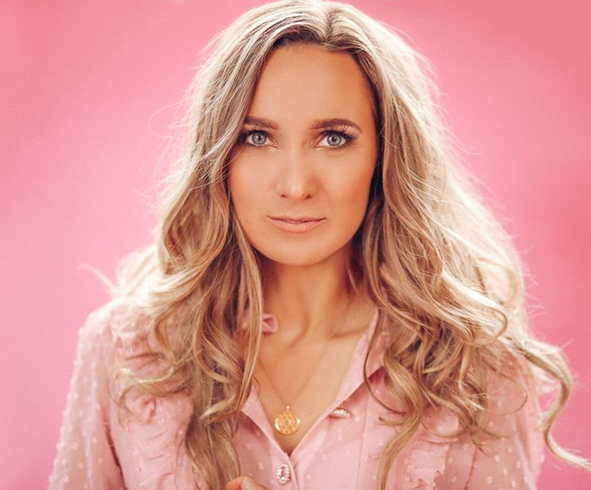EMMA STEVENS